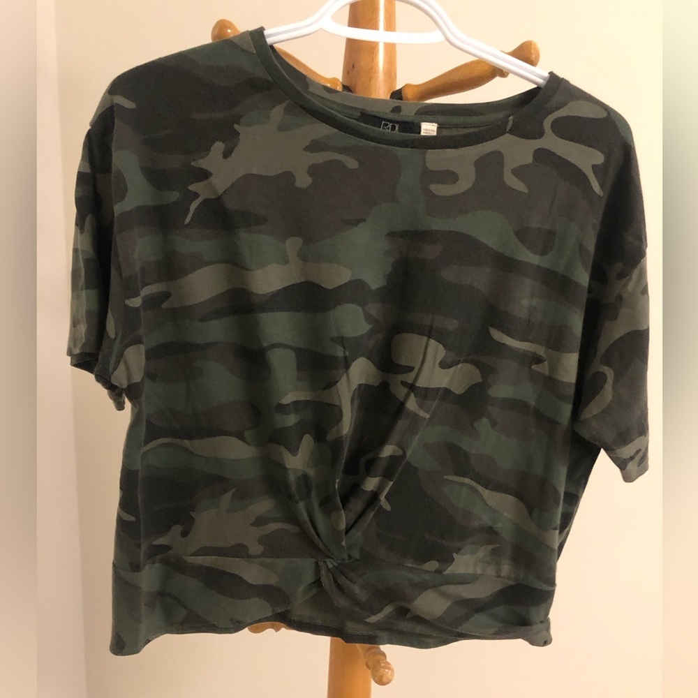 RDI army print t shirt, rouching on bottom